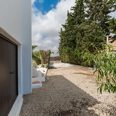 Fidalsa Reminds Ibiza أوريويلا