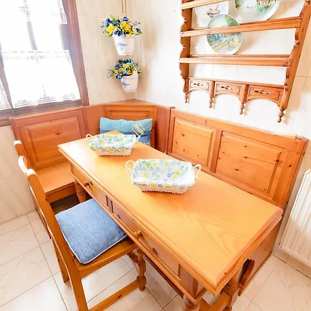 Fidalsa Reminds Ibiza أوريويلا
